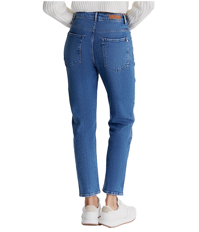 Victoria Medium Blue Mom Jeans