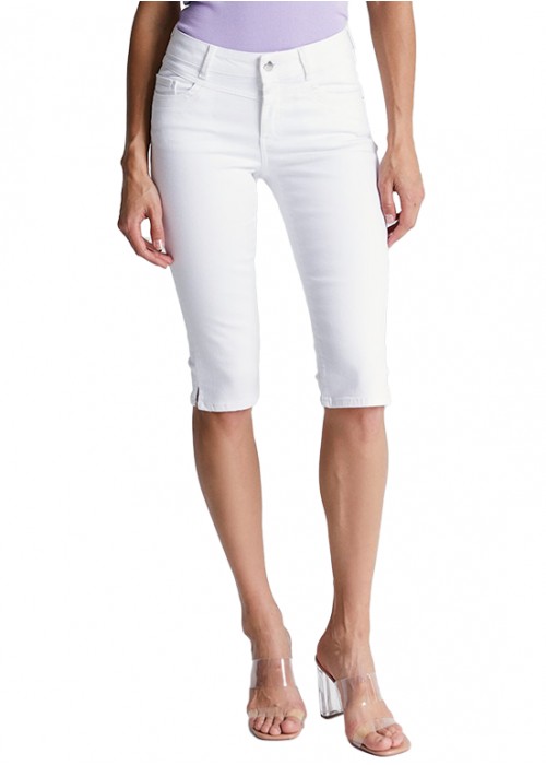 COJ Damen Shorts Karen White Denim in einem weißen Denim
