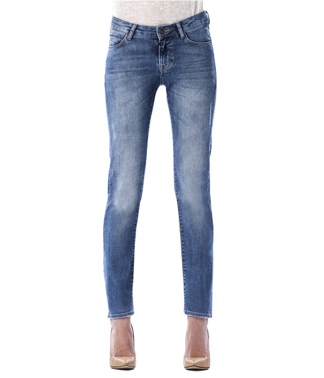 Susan Medium Blue Straight Jeans