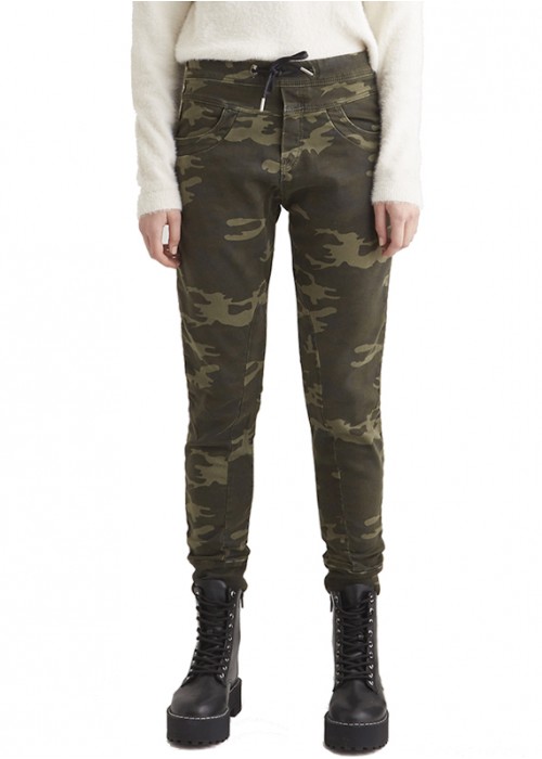 Mila Dark Camo Joggpants