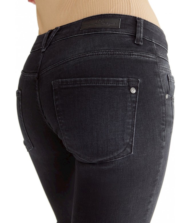 Allissa Black Vintage Skinny