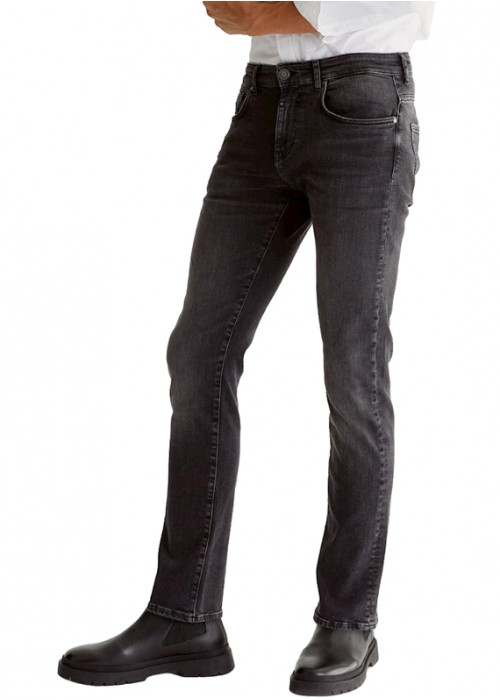 Marc Black Straight Fit